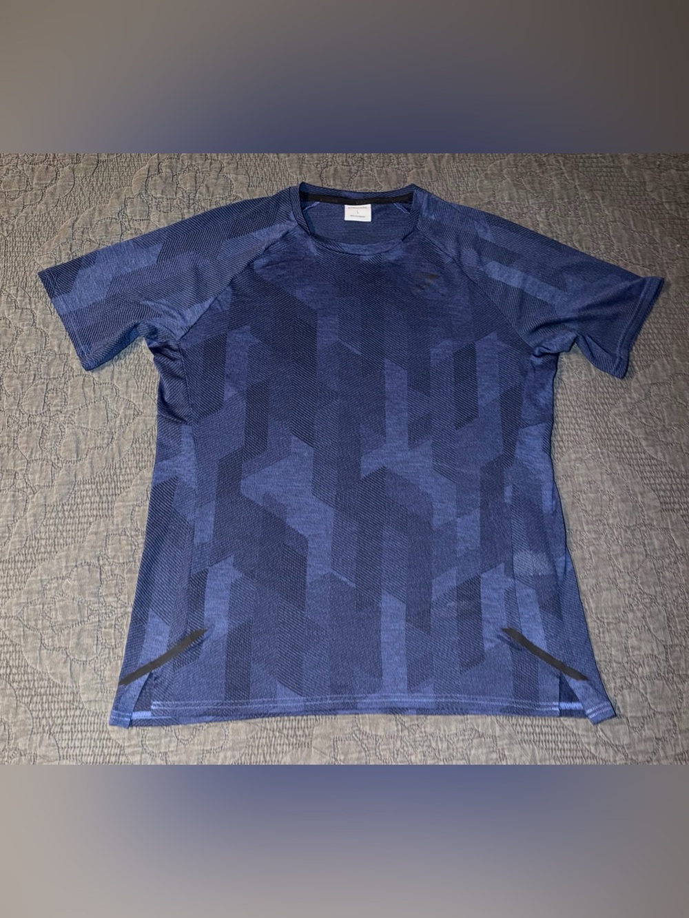 Gymshark Apex T-Shirt Blue Geometric Men’s Size-L